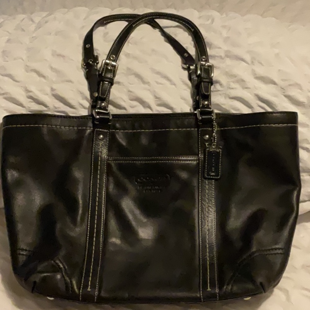 Coach Black Leather Shoulder Bag